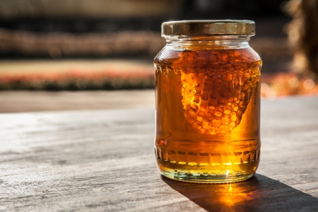 Manuka Honig Preis Manuka Honig Preis - Glas sichtbar