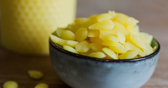 Wachs nach der Anwendung mit einem Wachsschmelzer